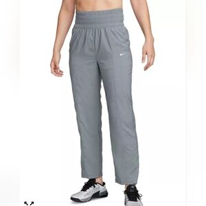 NWT Nike Drifit Ultra One Womans Size XS Gray Track Pants High-rise
